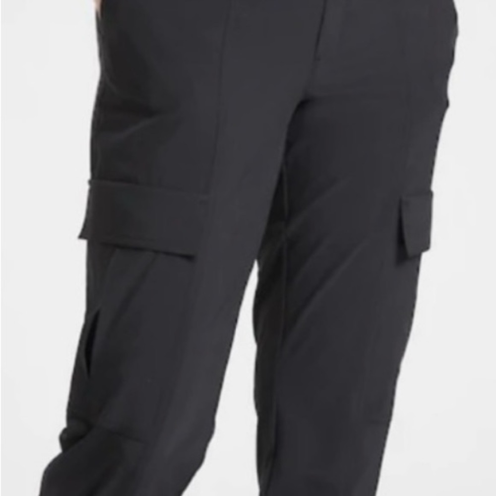 NWOT Athleta Chelsea Joggers